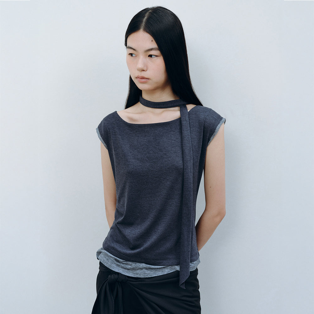 CACELE LAYERED NECK STRAP T-SHIRT, CHARCOAL