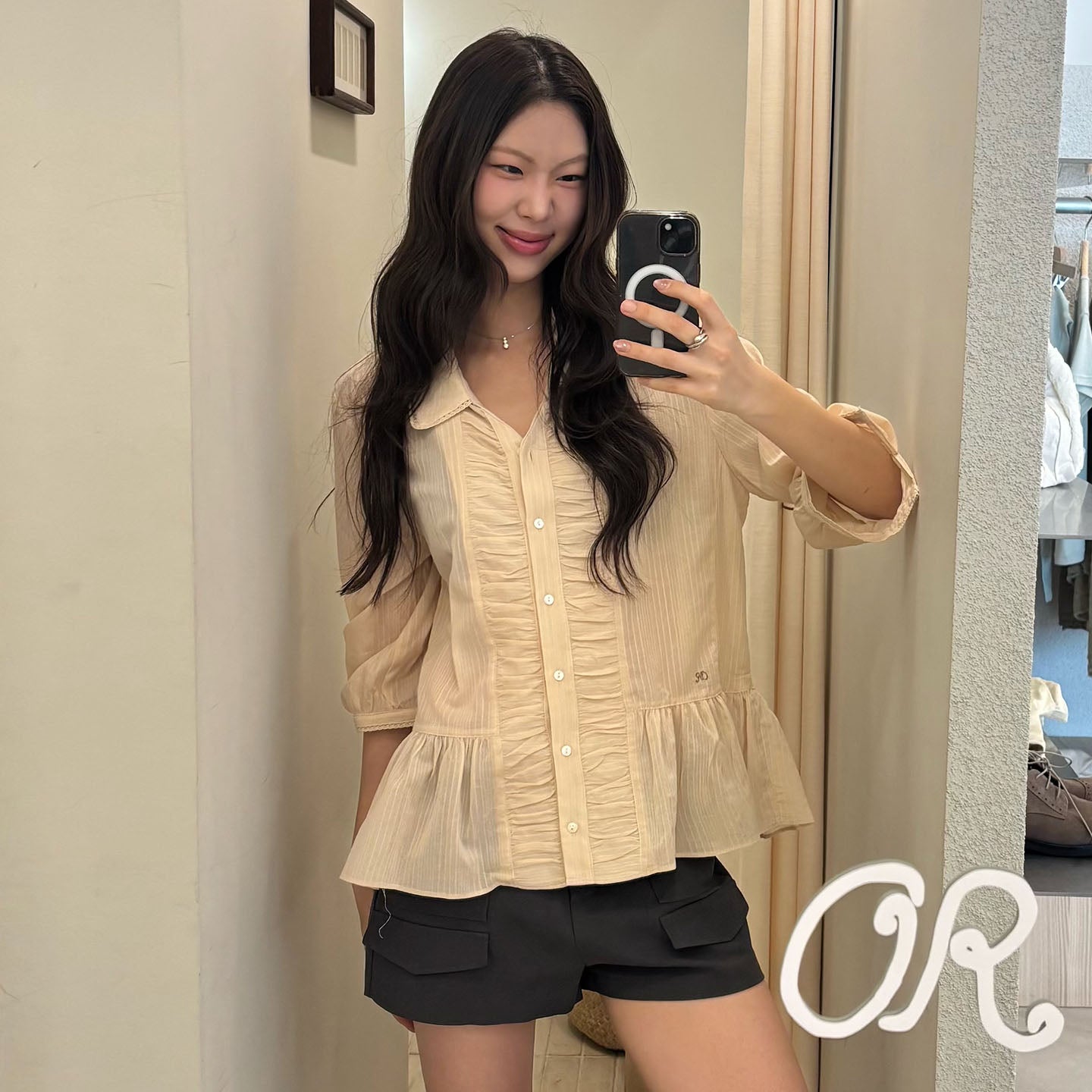 OURO BOHEMIAN SHIRRING BLOUSE [ SAND BEIGE ]