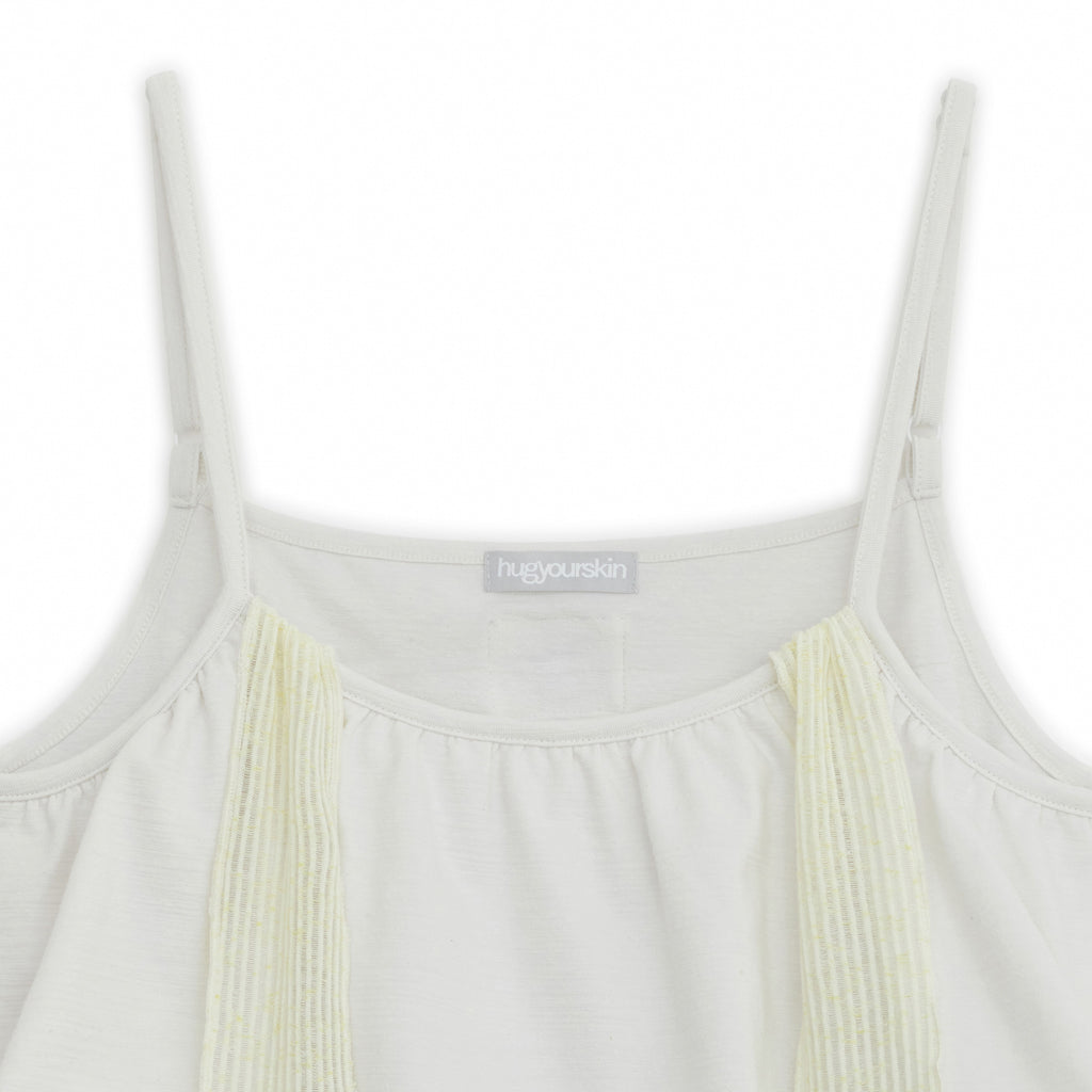 HUGYOURSKIN Tiered scarf sleeveless (White)