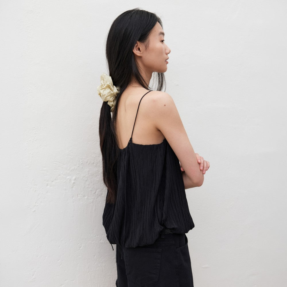 MANGOMANYPLEASE SEEN PLEATS BLOUSE_BLACK