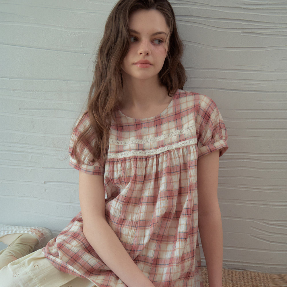 OURNOSTALGIA Avel Lace Check Blouse_Red(OB6BL12)