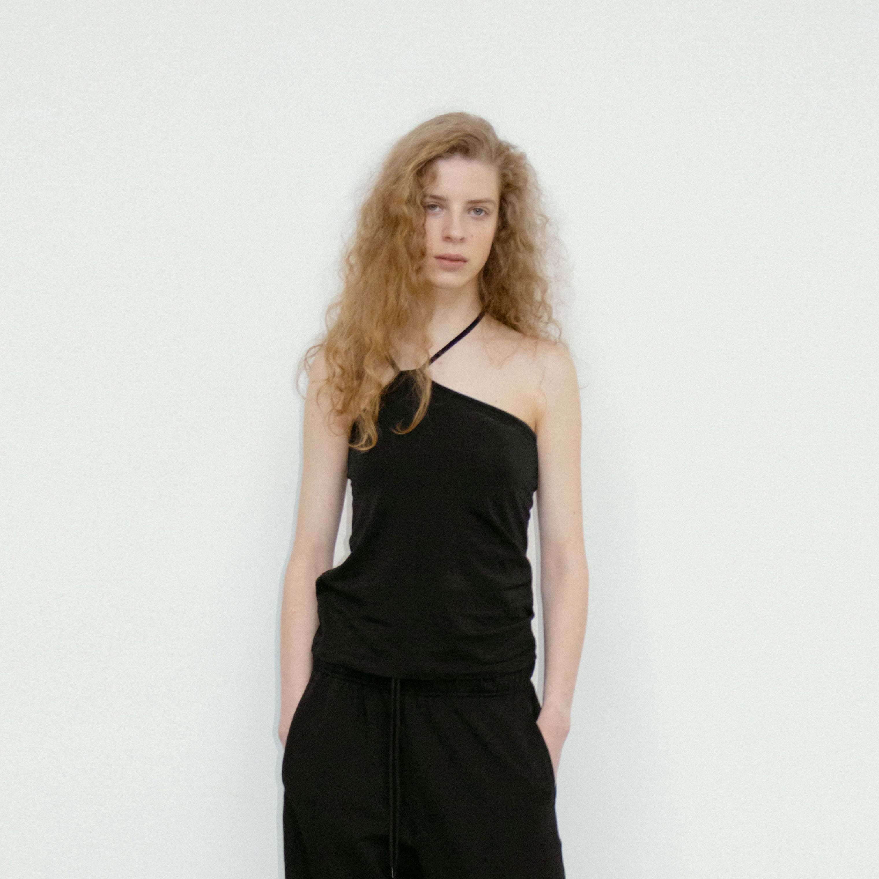 REPOS Strap Cami Top (Black)