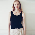peces Foundation sleeveless (Black)