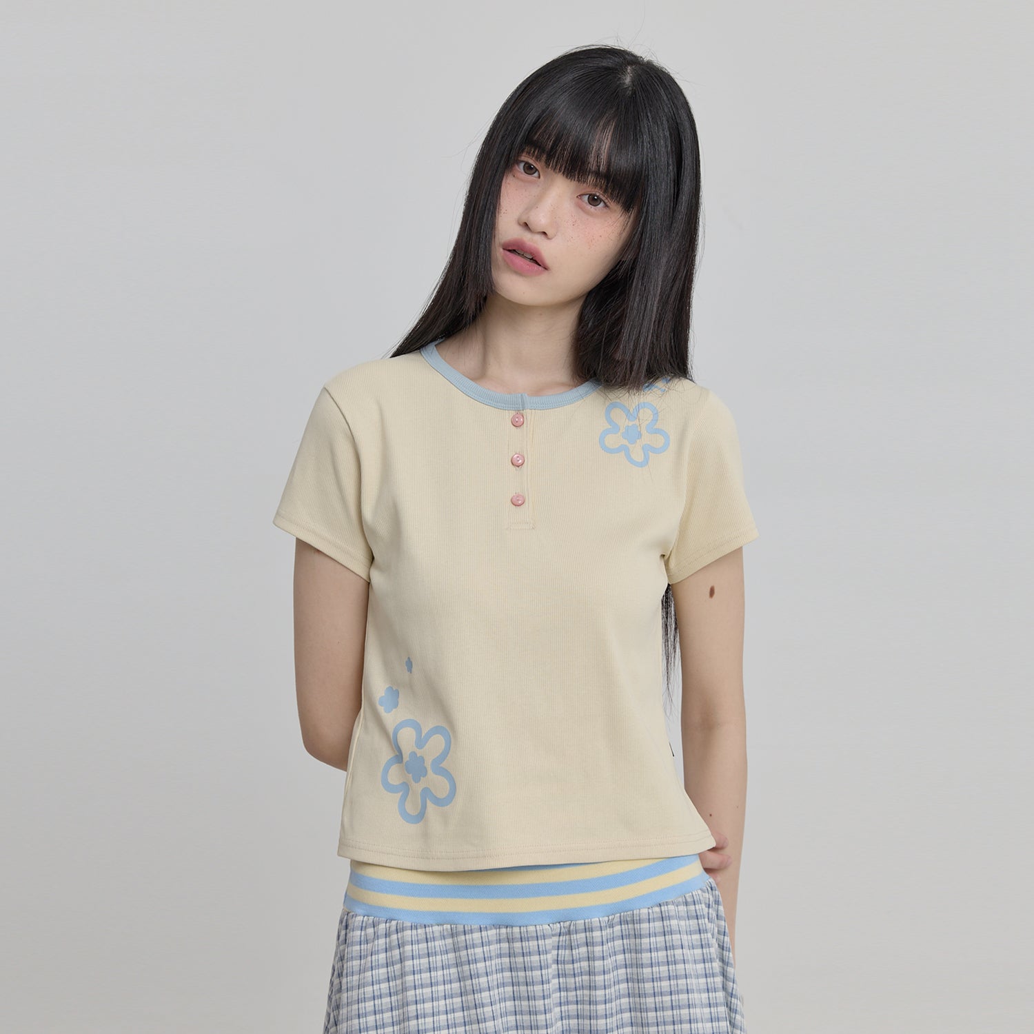 WAIKEI Flower henley neck short sleeve t-shirt lemon