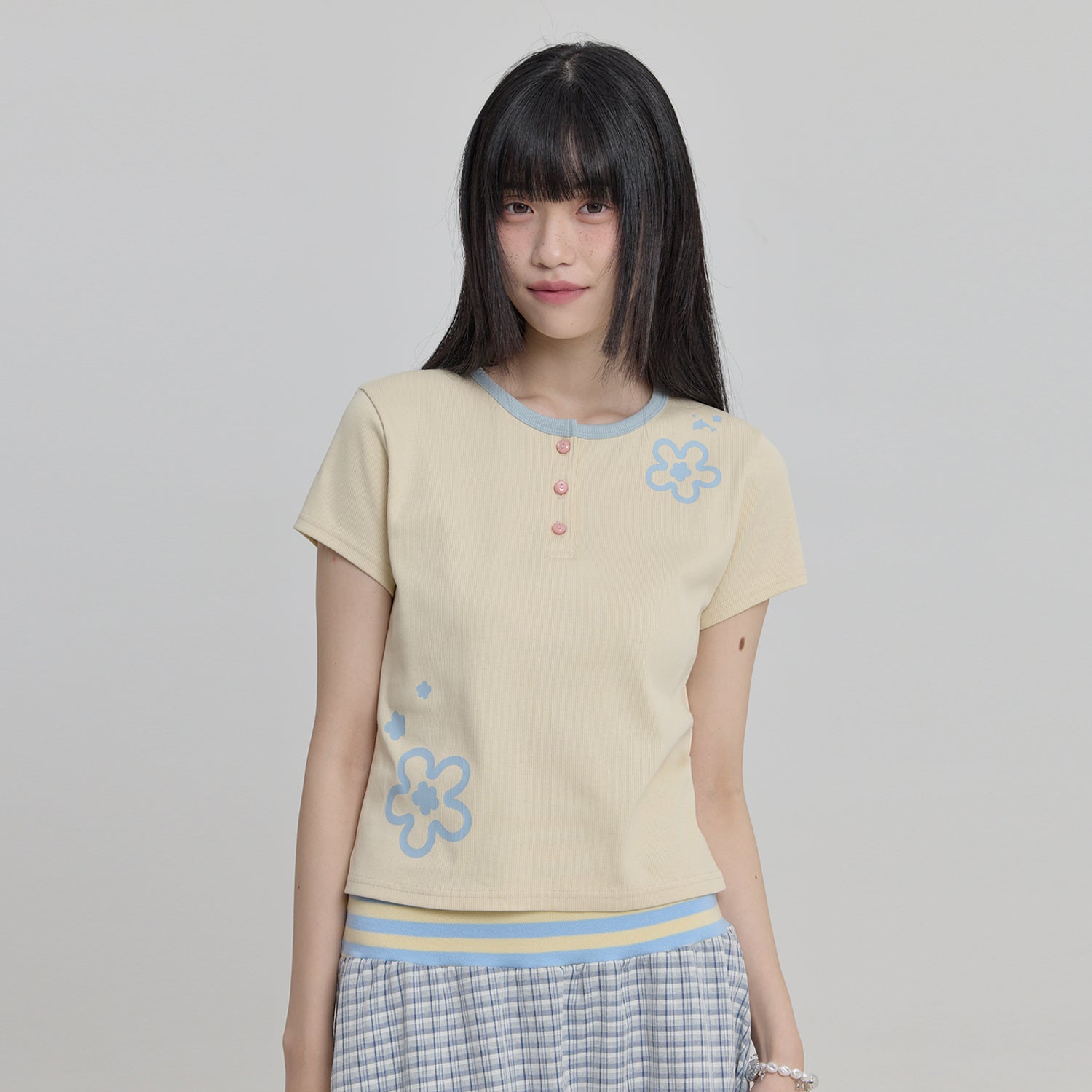 WAIKEI Flower henley neck short sleeve t-shirt lemon