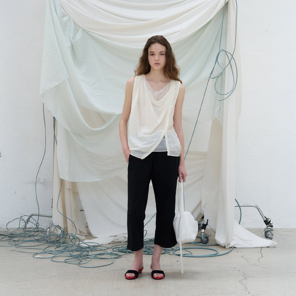 FOETO [2nd] Drape silhouette blouse - ivory