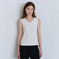 CHE [4th] [Essential] Cotton V-Neck Sleeveless - Ivory
