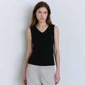 CHE [Essential] Cotton V-Neck Sleeveless - Black