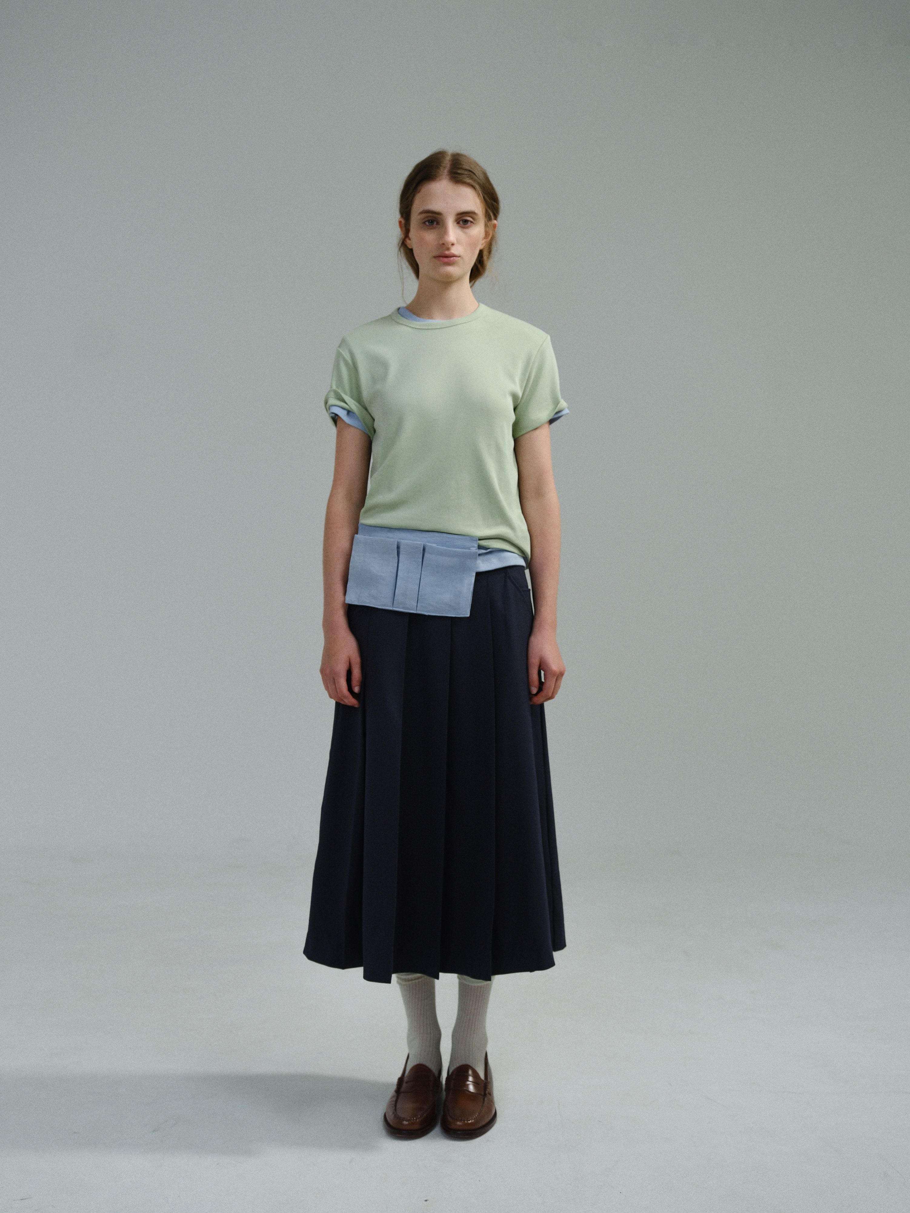 AUBOUR core t-shirt (sage green)