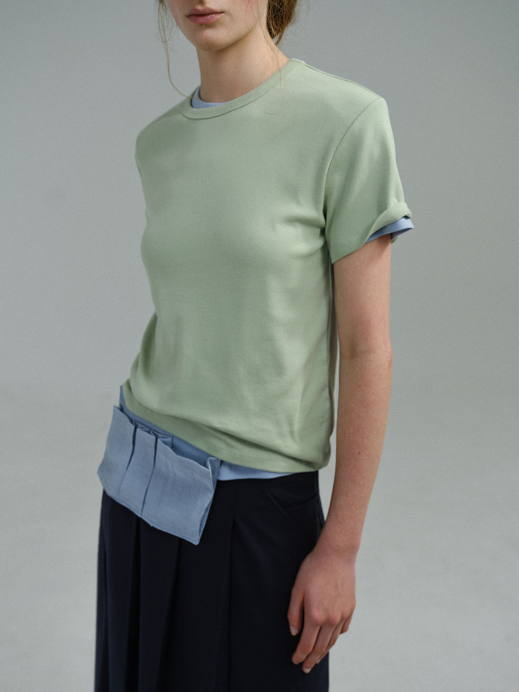 AUBOUR core t-shirt (sage green)