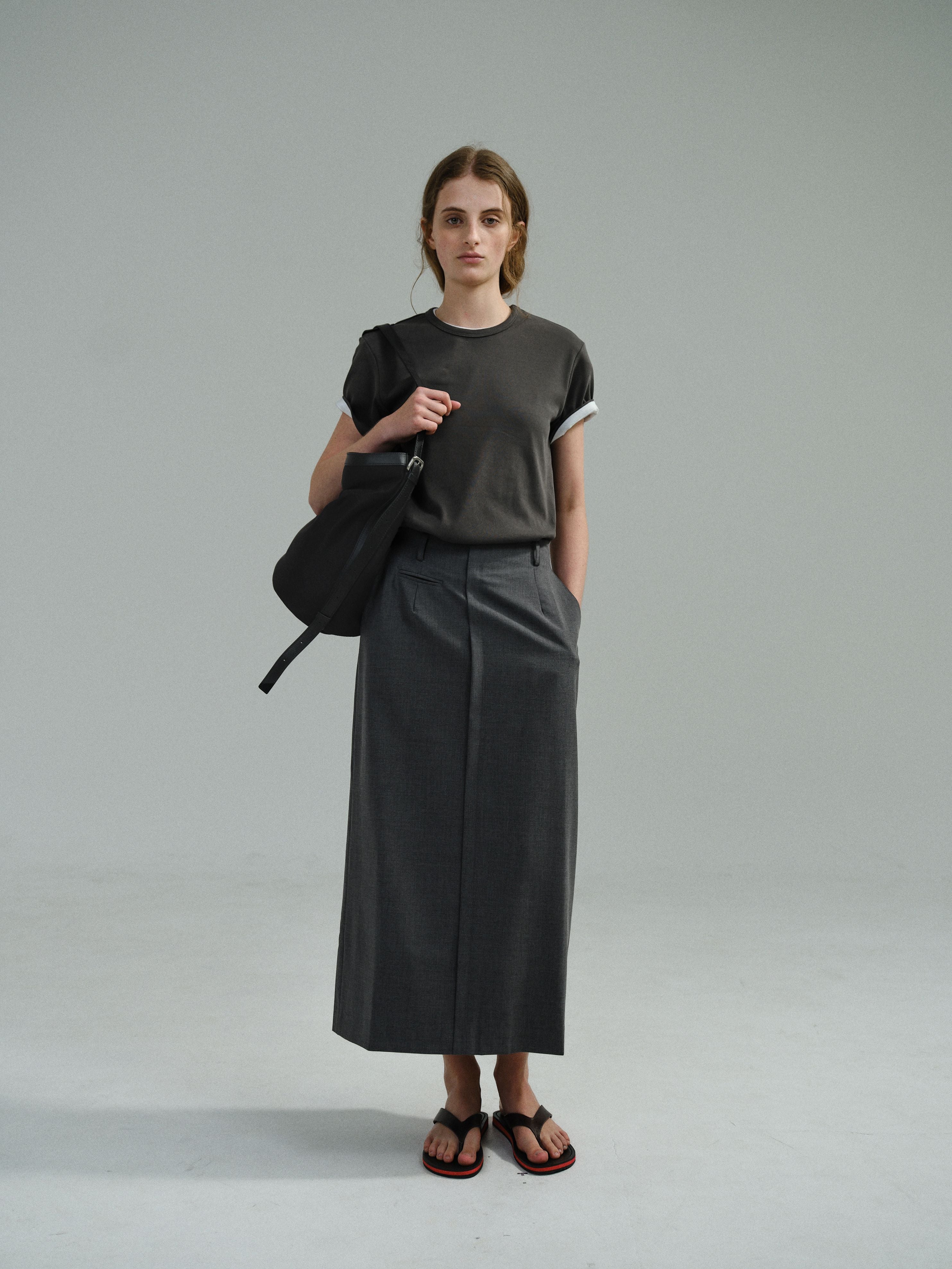 AUBOUR core t-shirt (charcoal)