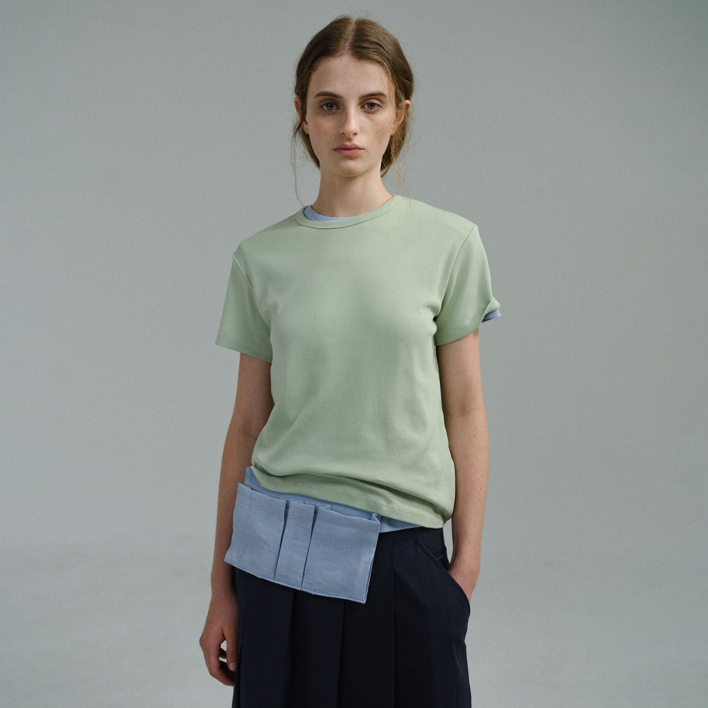 AUBOUR core t-shirt (sage green)