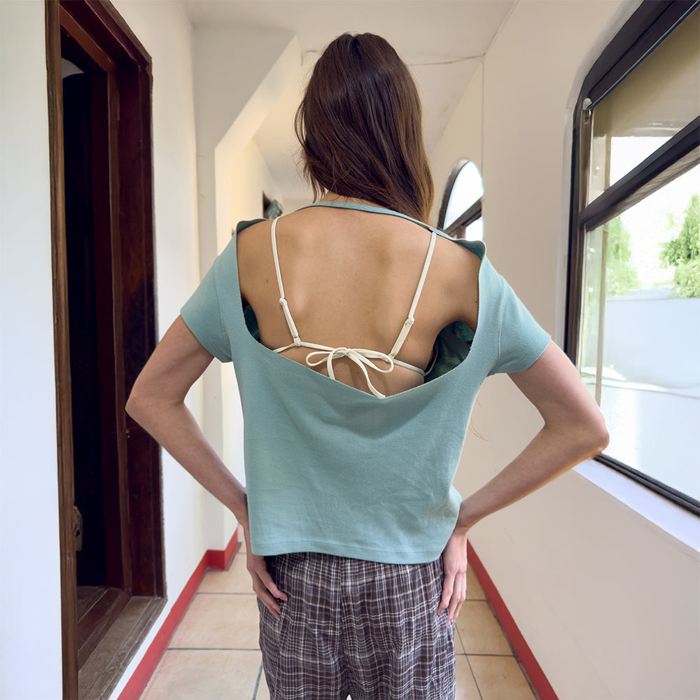 DIAGONAL BACK CUT OUT TEE (mint)
