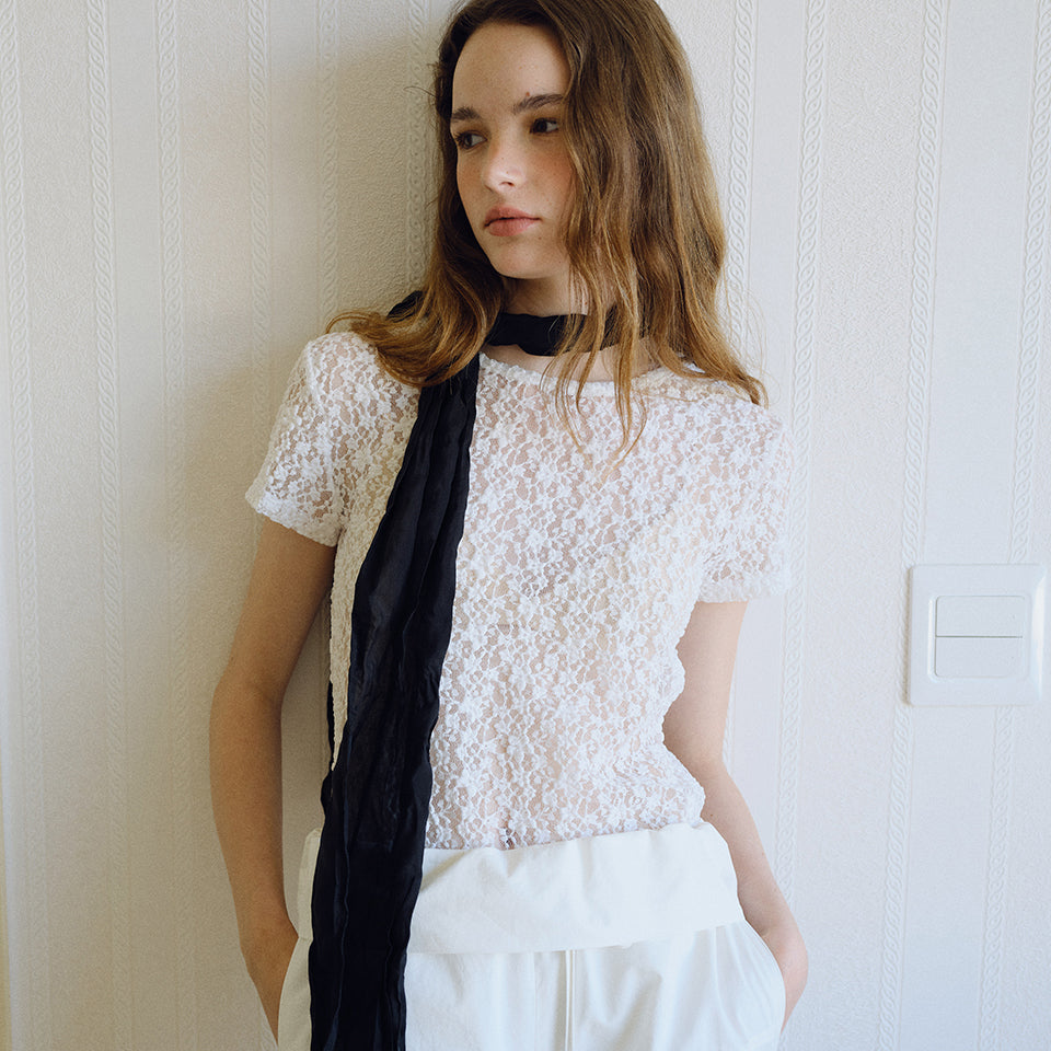 BLANK03 two-way scoop neck lace t-shirt (2colors)
