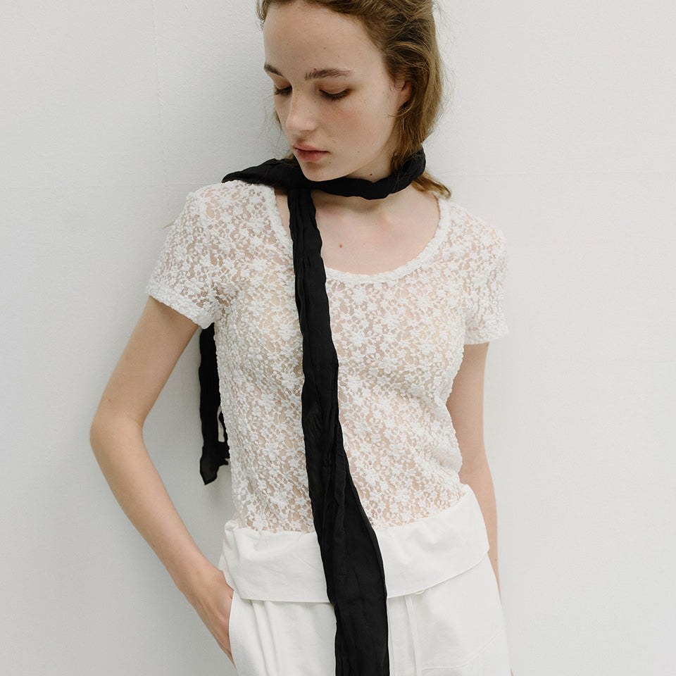 BLANK03 two-way scoop neck lace t-shirt (2colors)