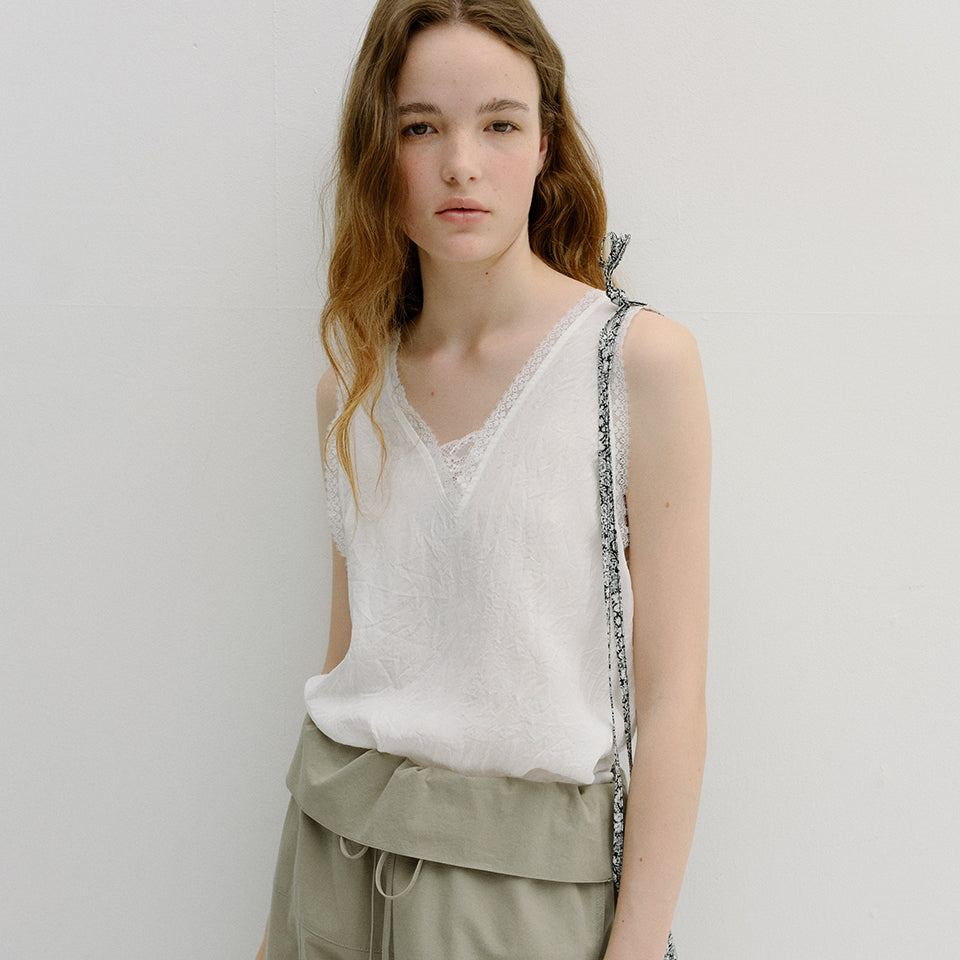BLANK03 lace sleeveless long top (ivory)