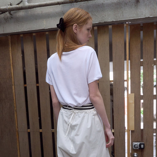 NOCONTENT 351. Peony T _ White