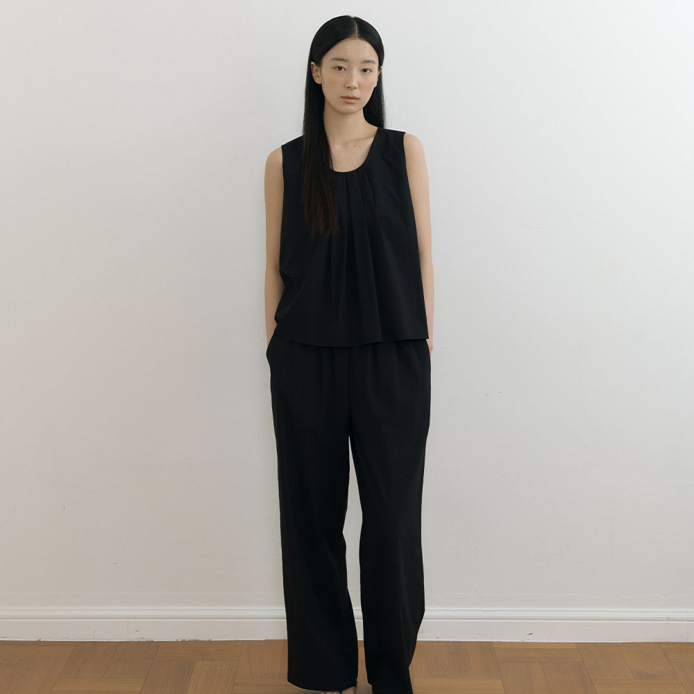 LINGSEOUL rayon tucked sleeveless top-black