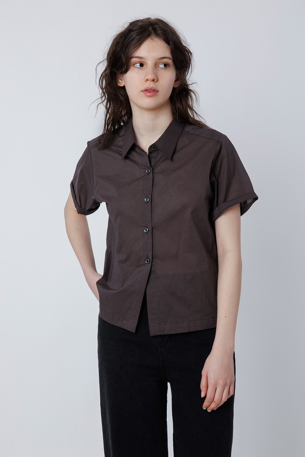 malinn roll up shirt (brown)