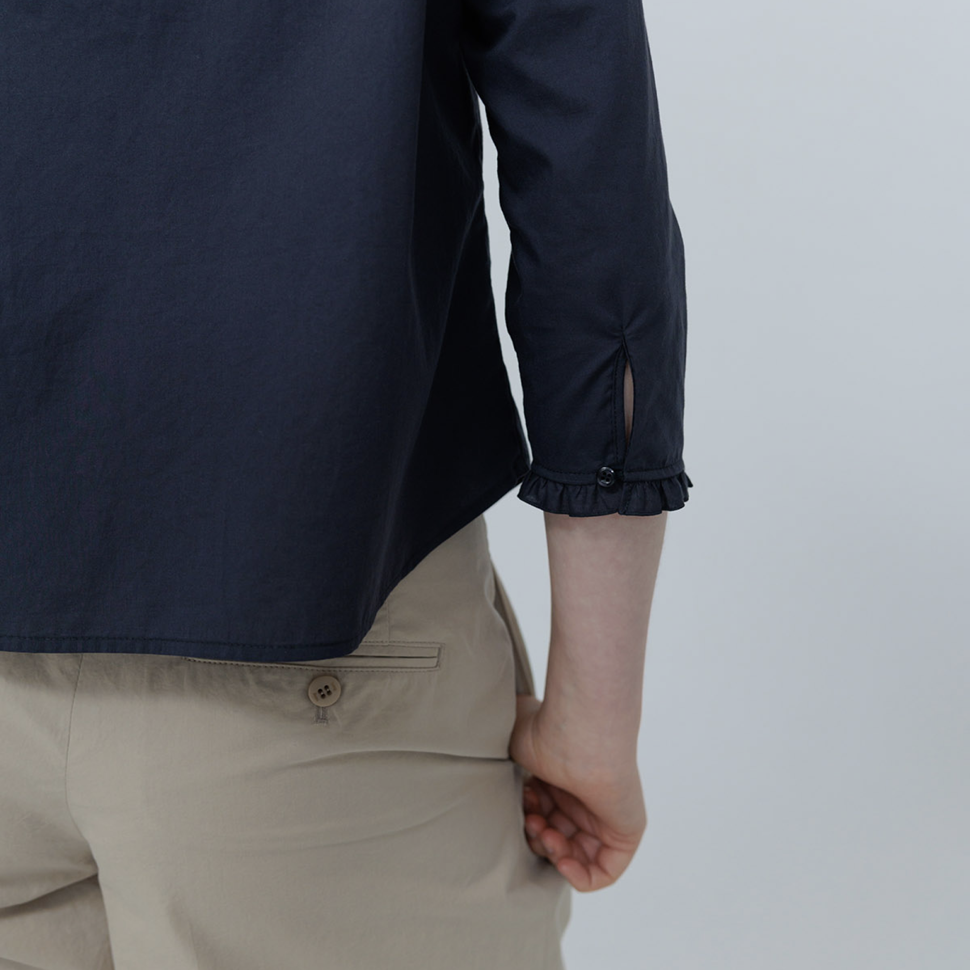 HAAG a natural blouse (navy)