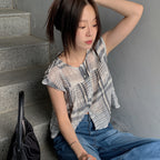 BLUE BRICK Check flare blouse (black)