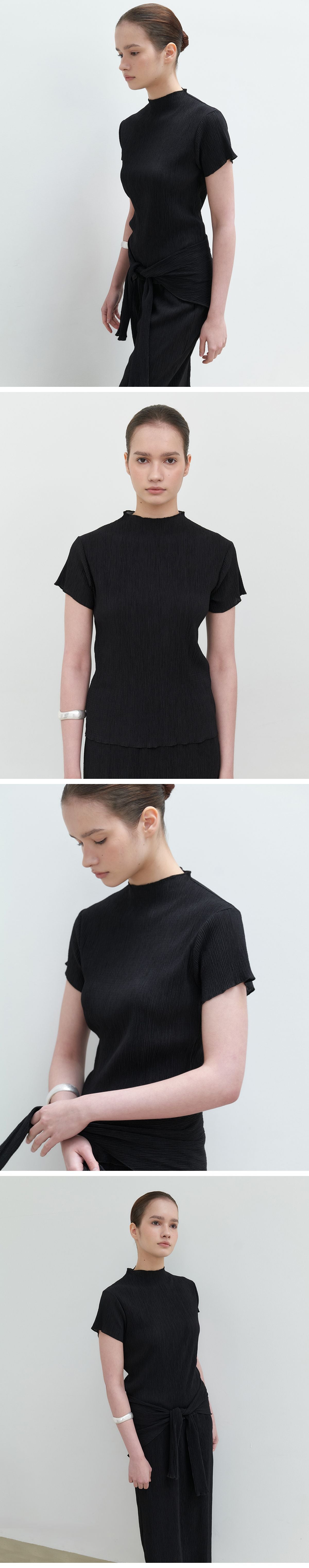 HOURMOND Airy Pleats Mock-neck Tee
