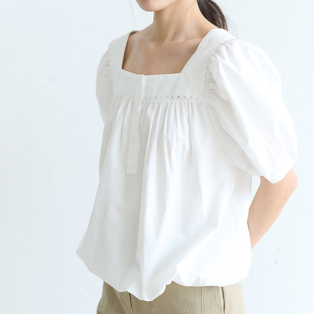 DEMELY Half Square Lace Blouse