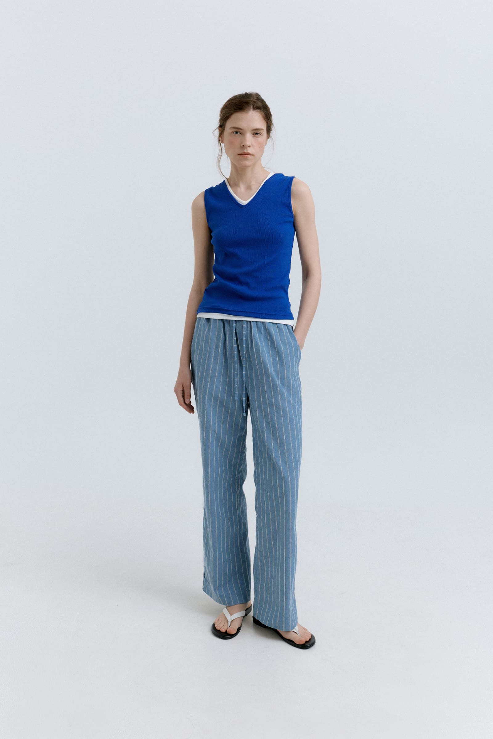 HACER Cleo V-neck Sleeveless (3color)