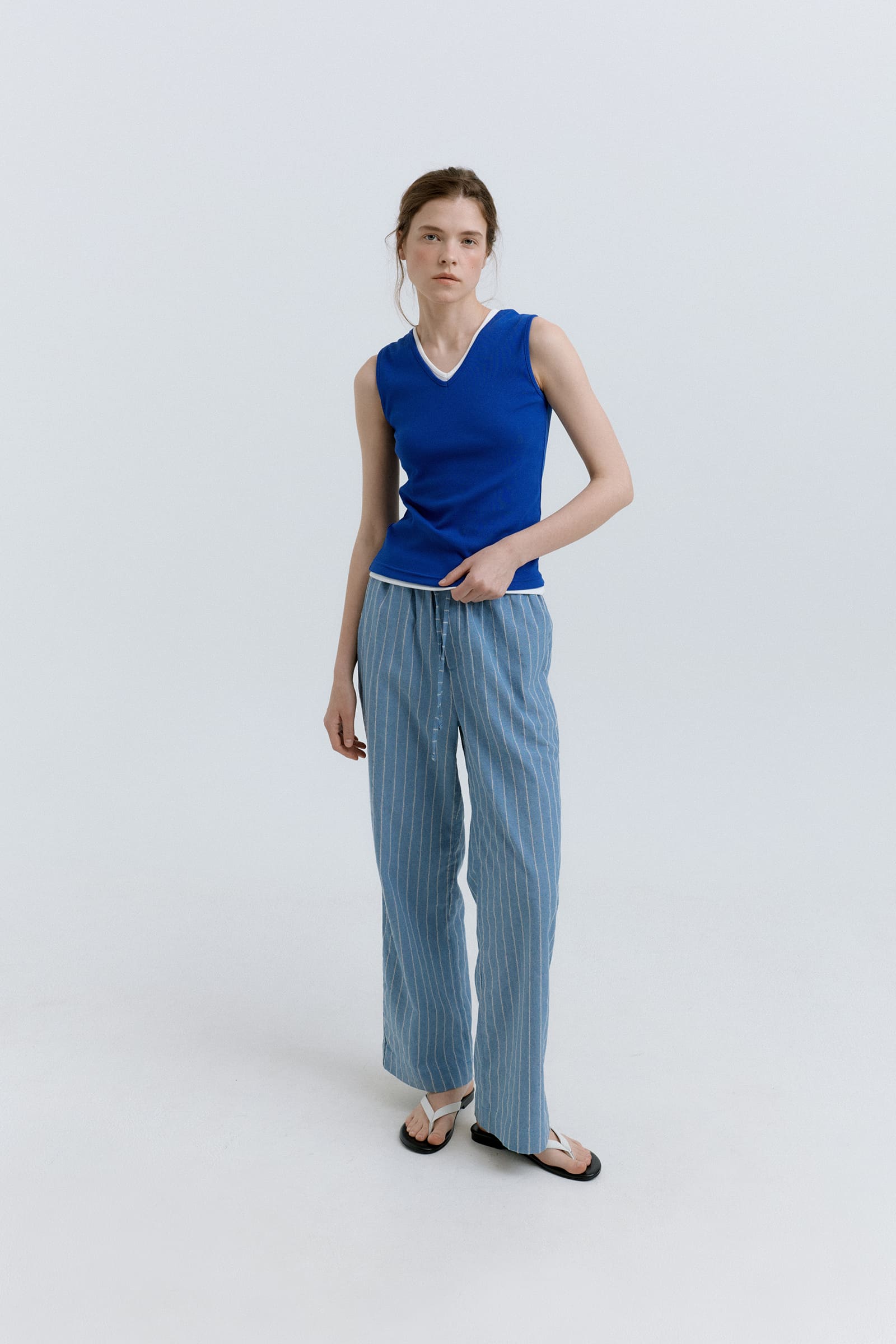HACER Cleo V-neck Sleeveless (3color)