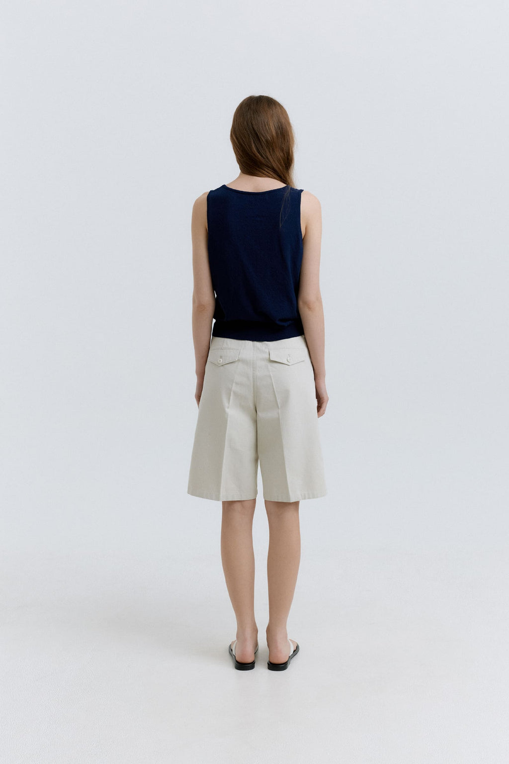 HACER Peony U-Neck Sleeveless (Cobalt Navy)