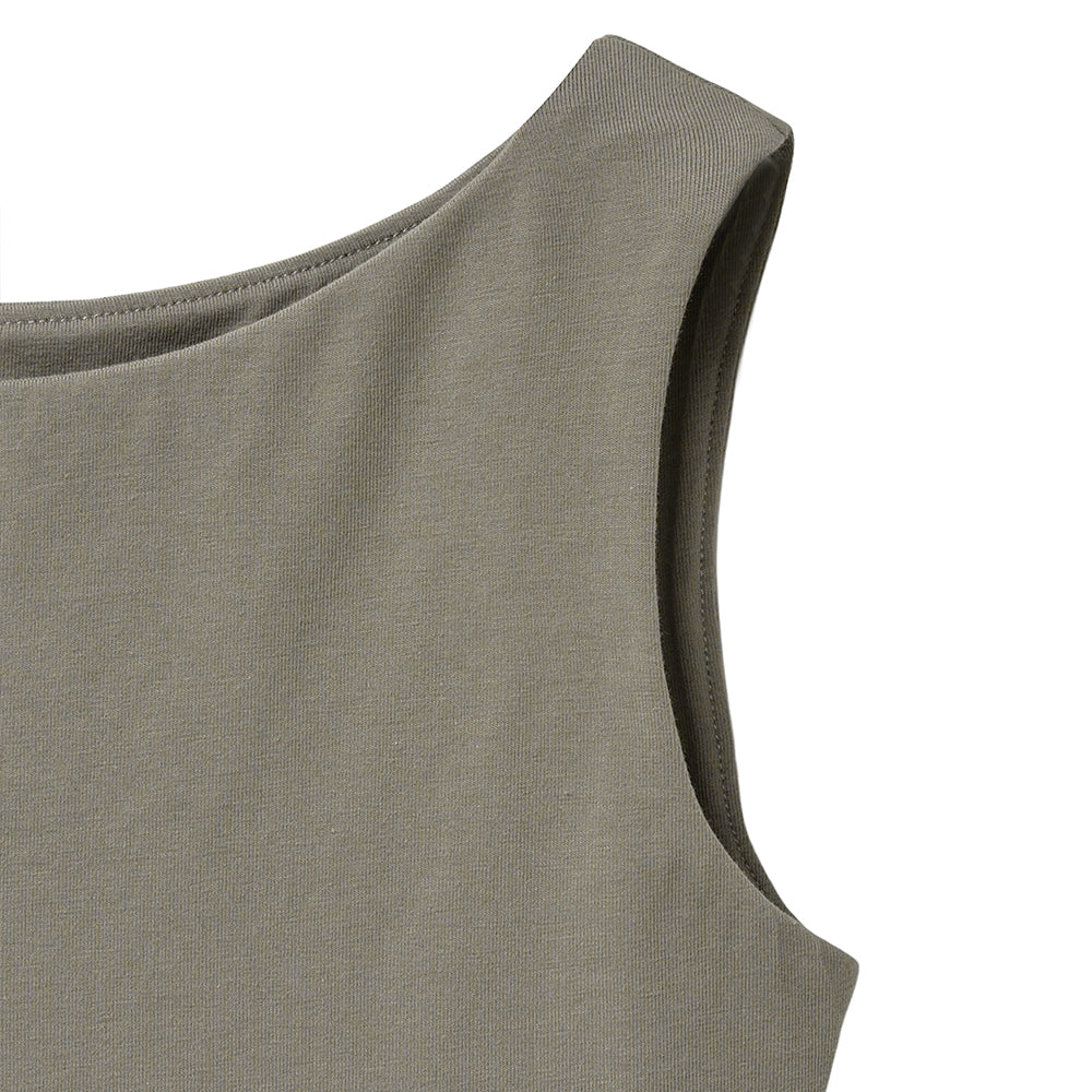 NOIRER FOR WOMEN Boat neck sleeveless t-shirt (ashed khaki)