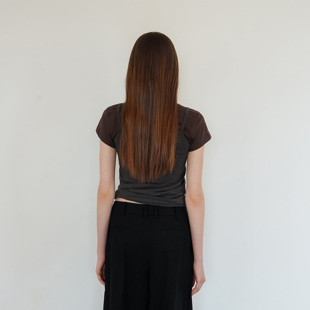 SEUREOUM Signature Slim-fit T-shirt_Chocolate