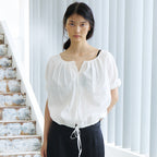 NOEUD Two-way Shirring Blouse (Ivory)