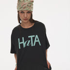 HATA HaTA Signature Graphic T-Shirt_Charcoal