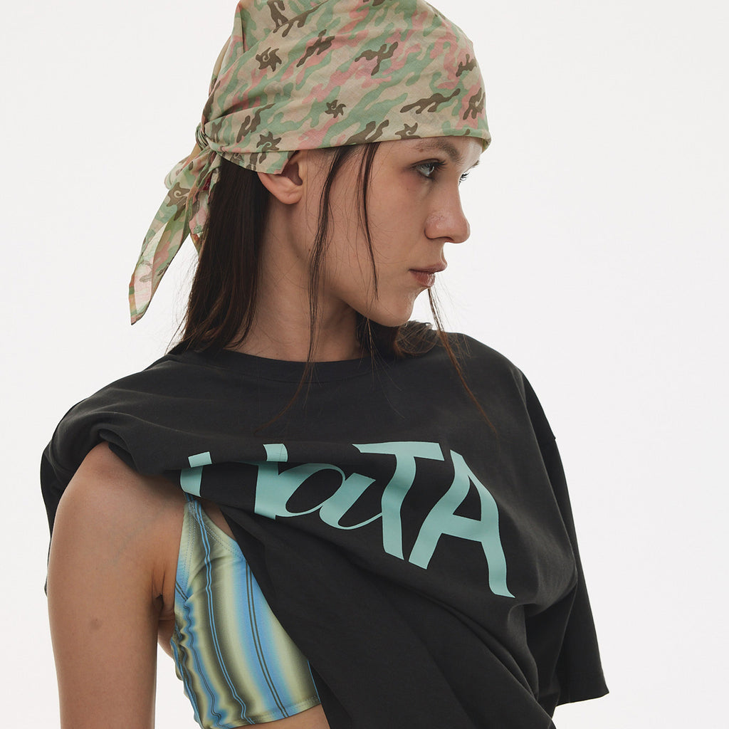 HATA HaTA Signature Graphic T-Shirt_Charcoal