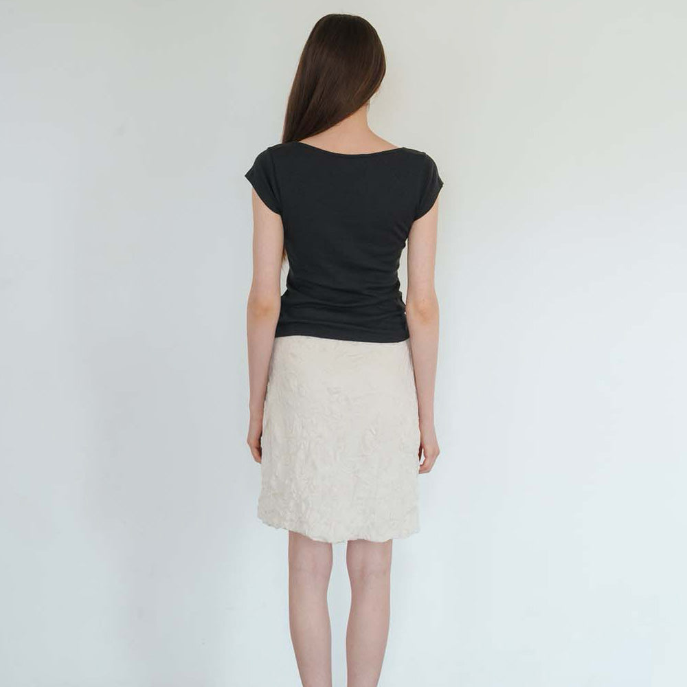 SEUREOUM Misty Scoop-neck Top_Charcoal