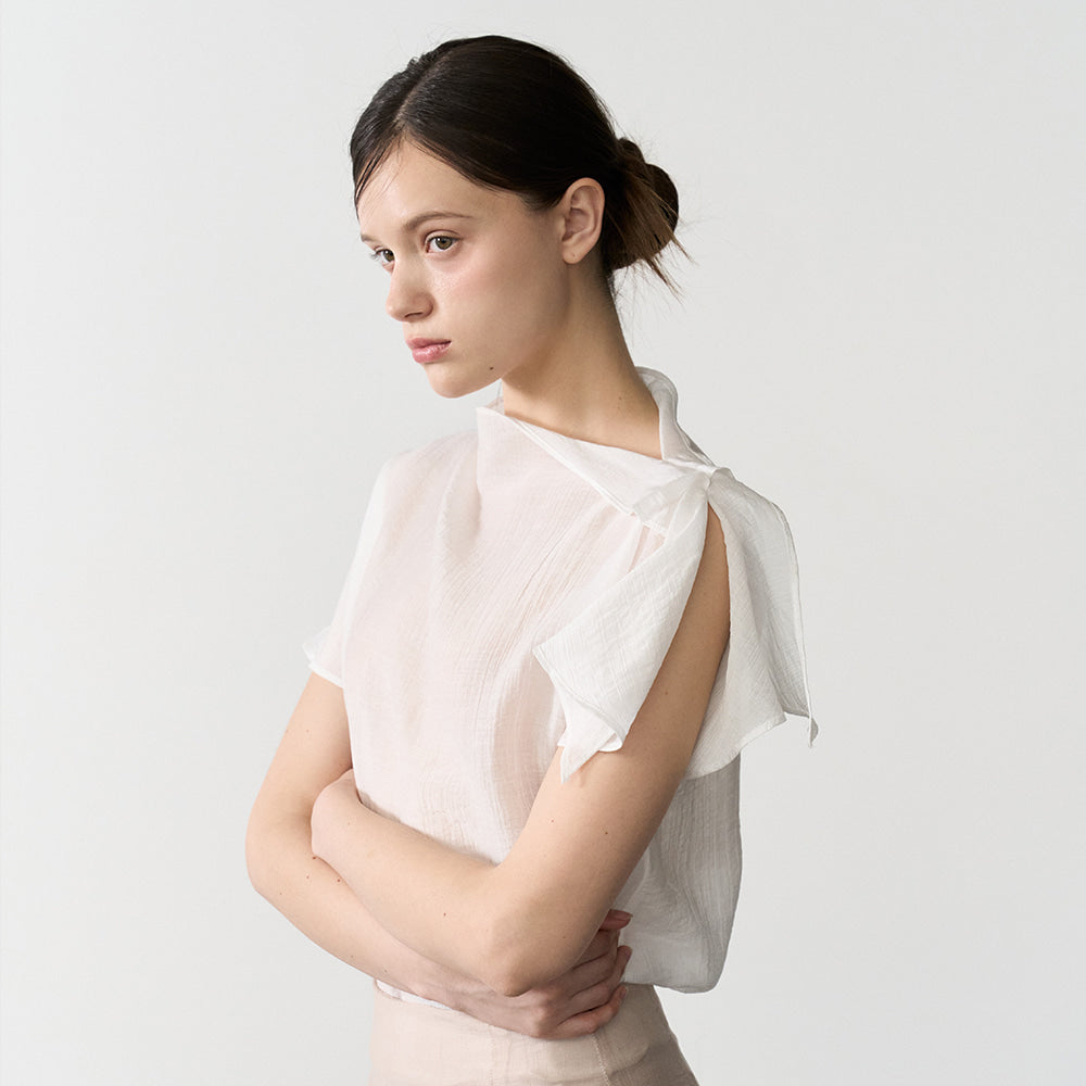 bibyseob Shoulder slit blouse ivory [T62]