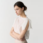 bibyseob Shoulder slit blouse ivory [T62]
