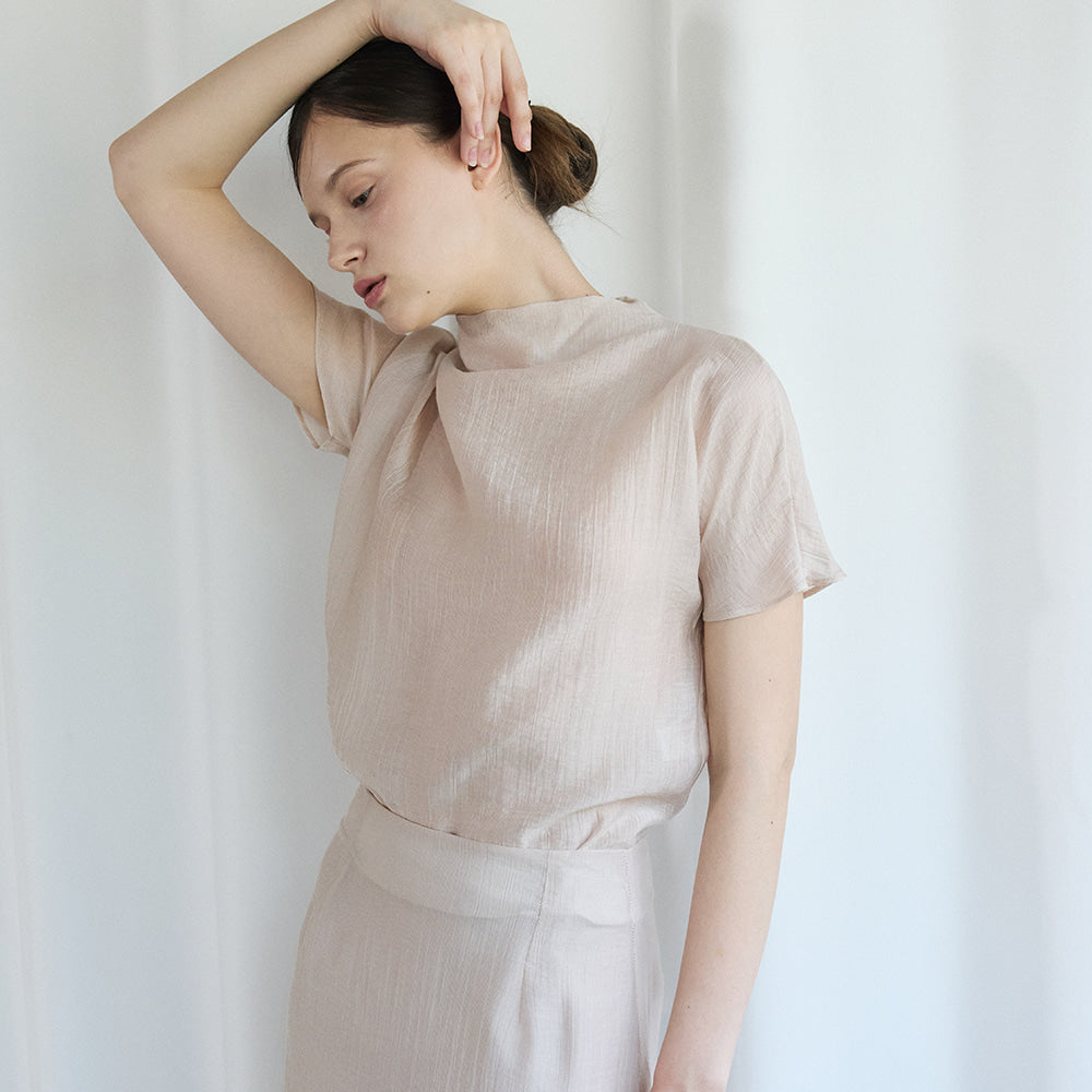 bibyseob Mock neck half blouse beige [T62]