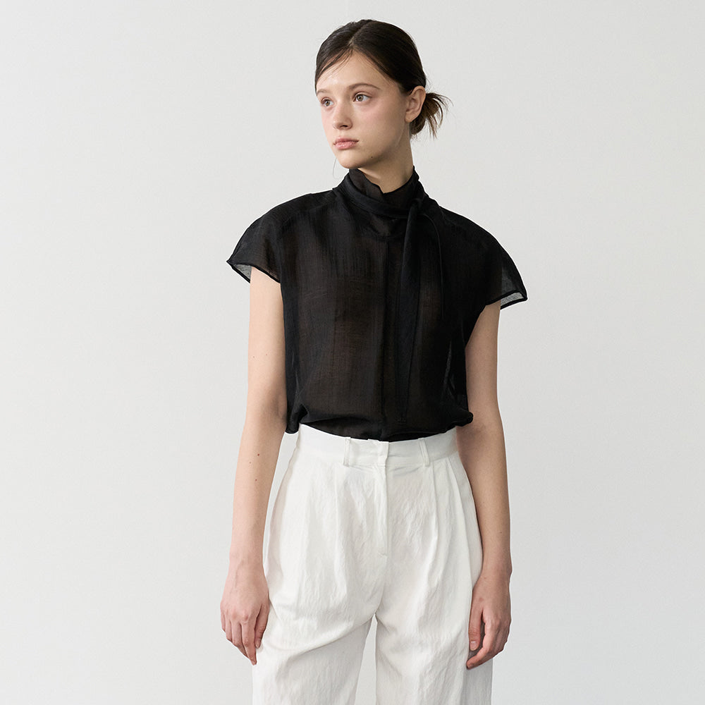 bibyseob High neck scarf half blouse black [T62]