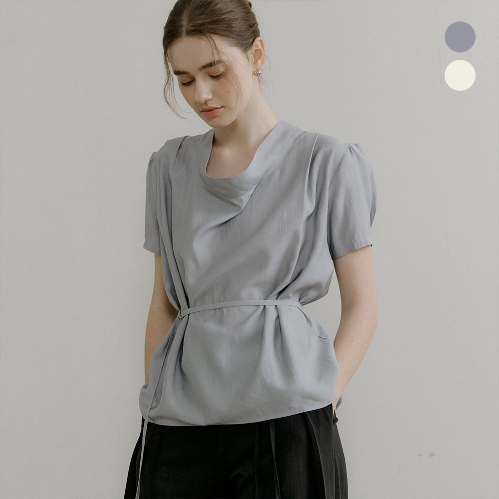 OURCOMOS comos 1408 tie drape neck blouse (pale blue)