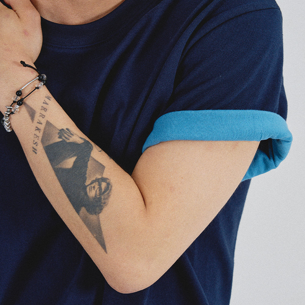 SLOWACID SA REFINED FLIP-CUFF SEMI-CROP TEE [NAVY]
