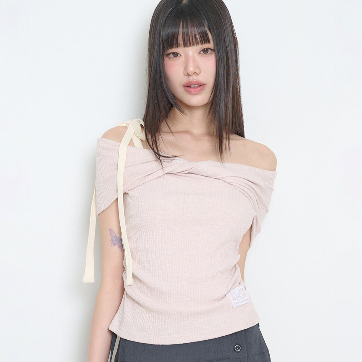 ILLIGO Flow off-shoulder top pink