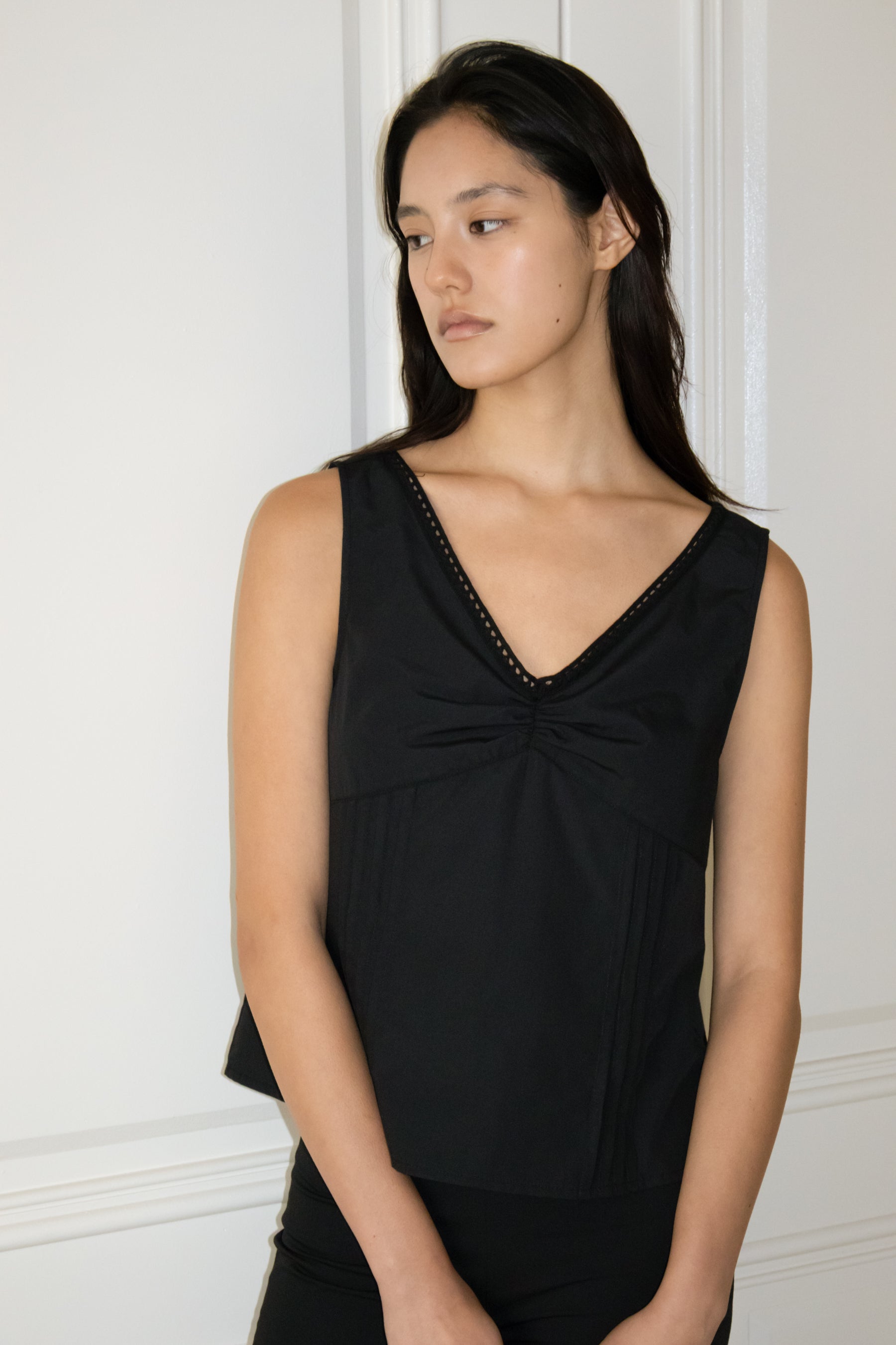 NCSSRY Lace Tuck Sleeveless Top (Black)