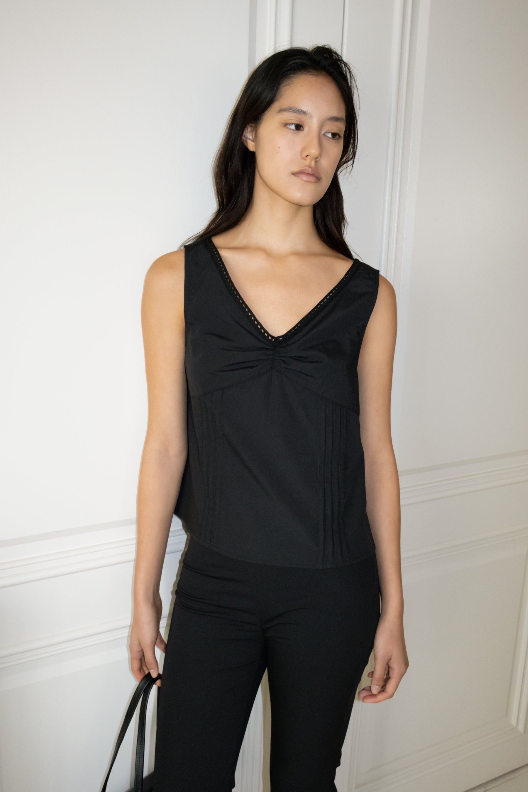 NCSSRY Lace Tuck Sleeveless Top (Black)