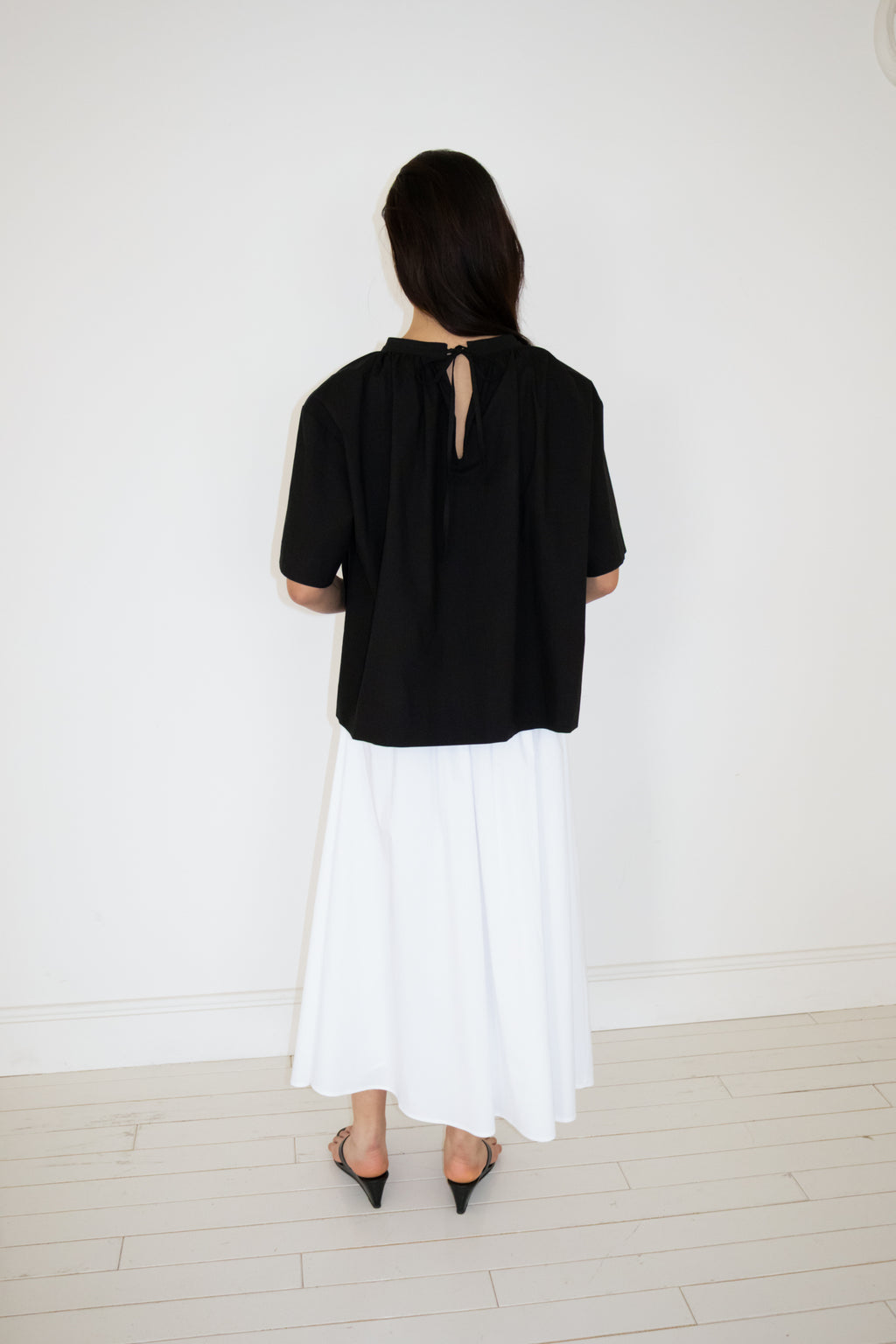 NCSSRY Cotton Back-Tie Blouse (Black)