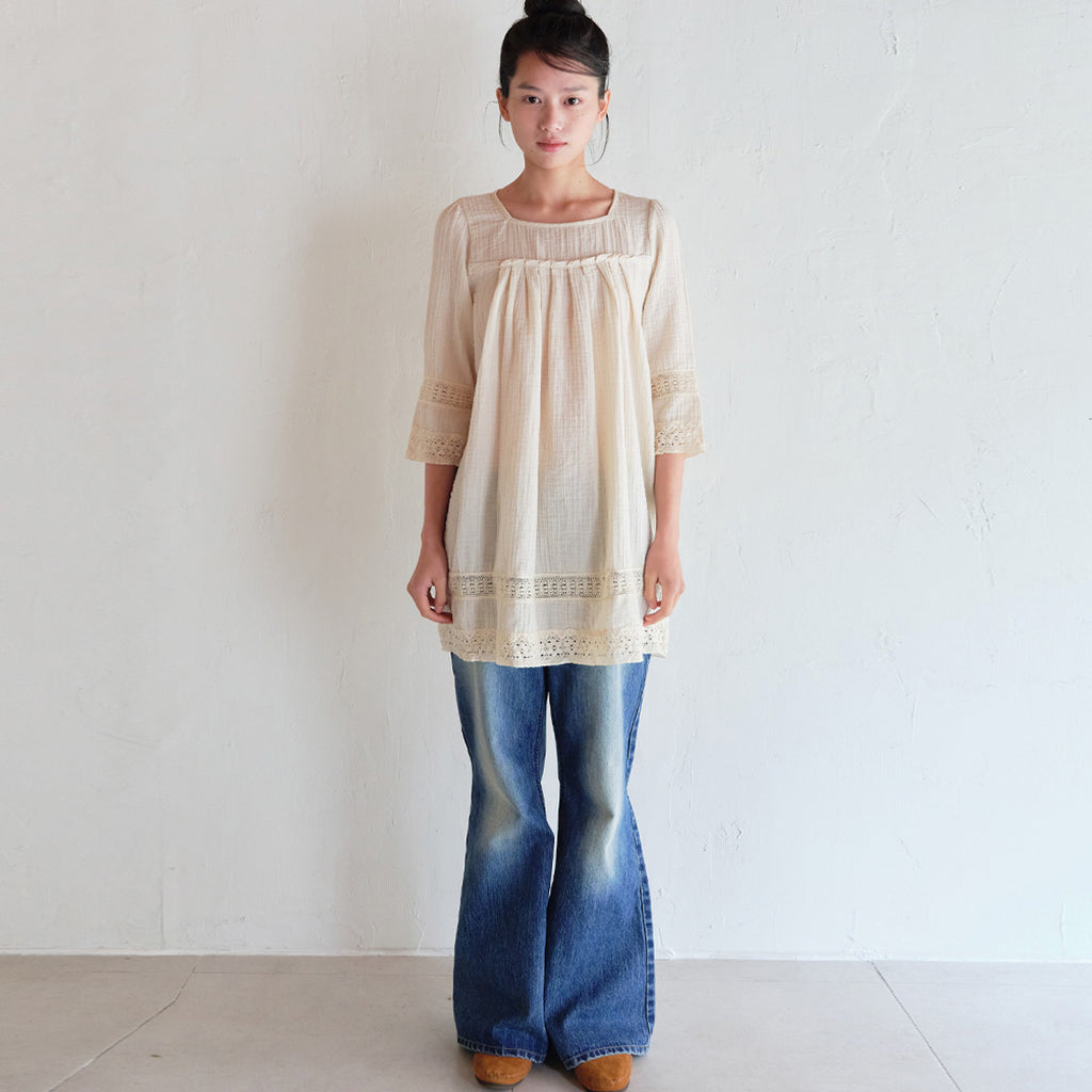 OWNMOOD [2ND] NATURAL LACE TUNIC BLOUSE - CREAM