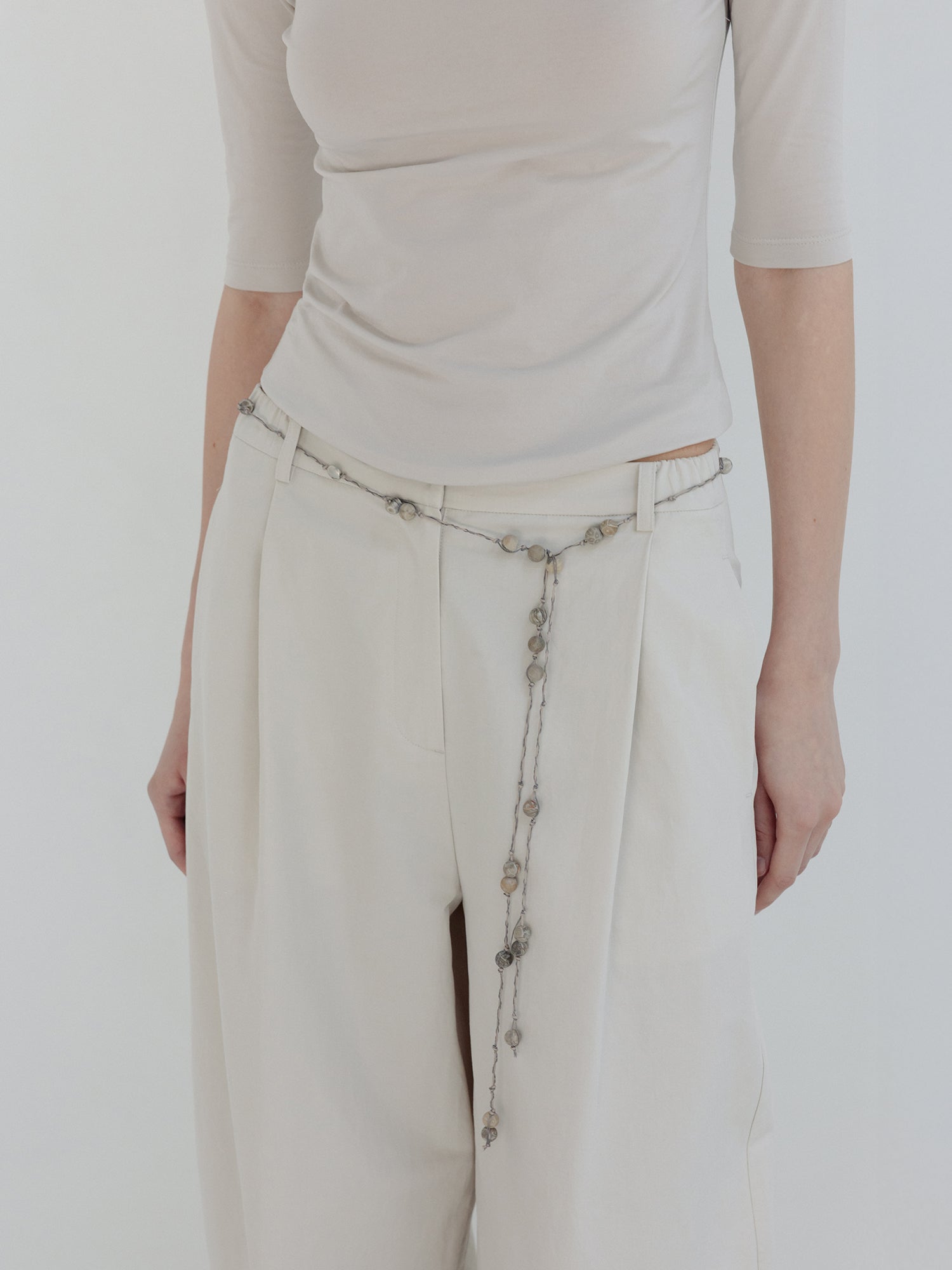 MOIA backless cotton t-shirt (mist beige)