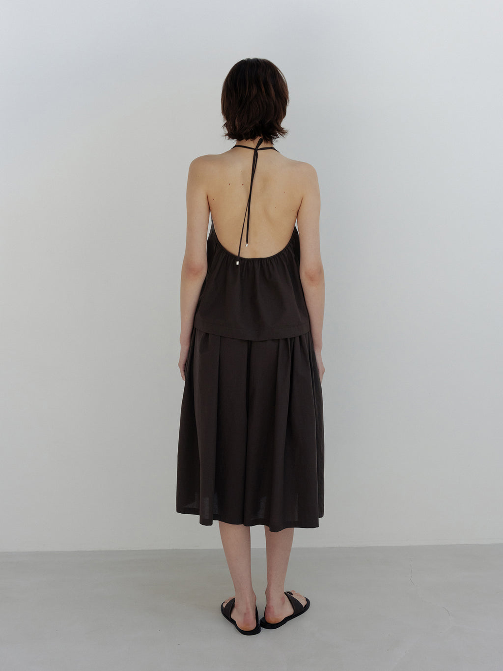 MOIA breeze halter blouse (brown)