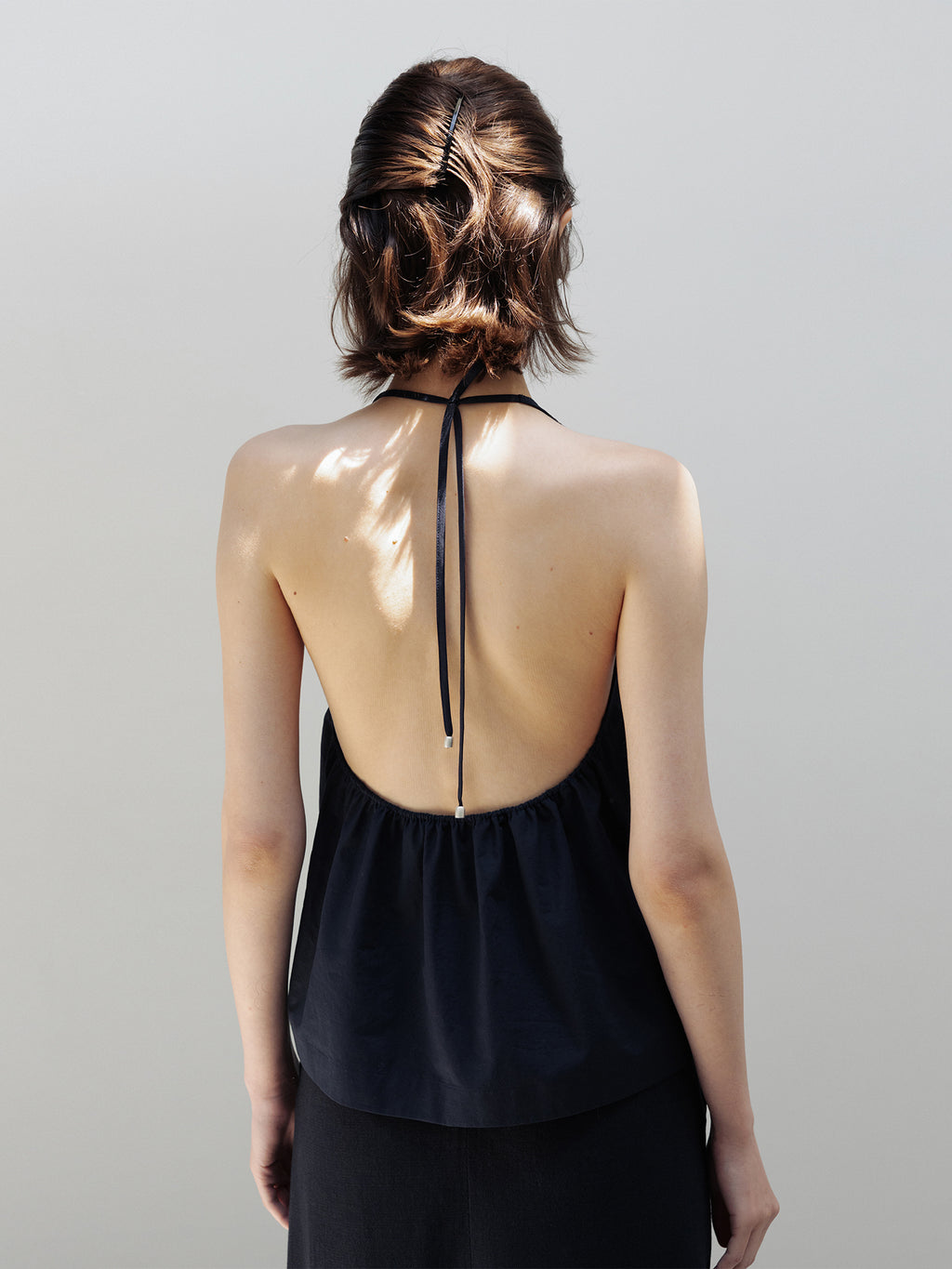 MOIA breeze halter blouse (navy)